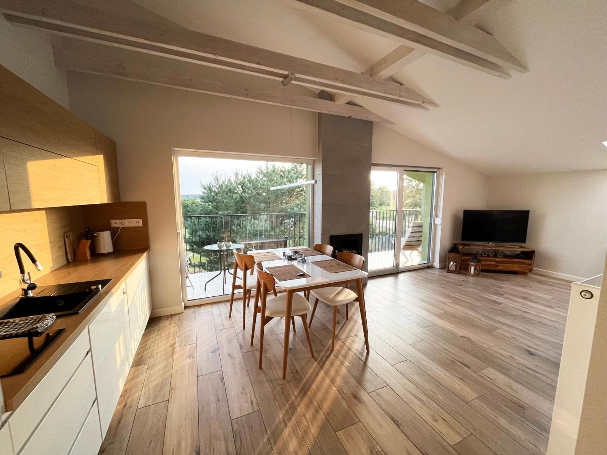 Apartamenty Pod Zaglami 드지우노웨크 외부 사진
