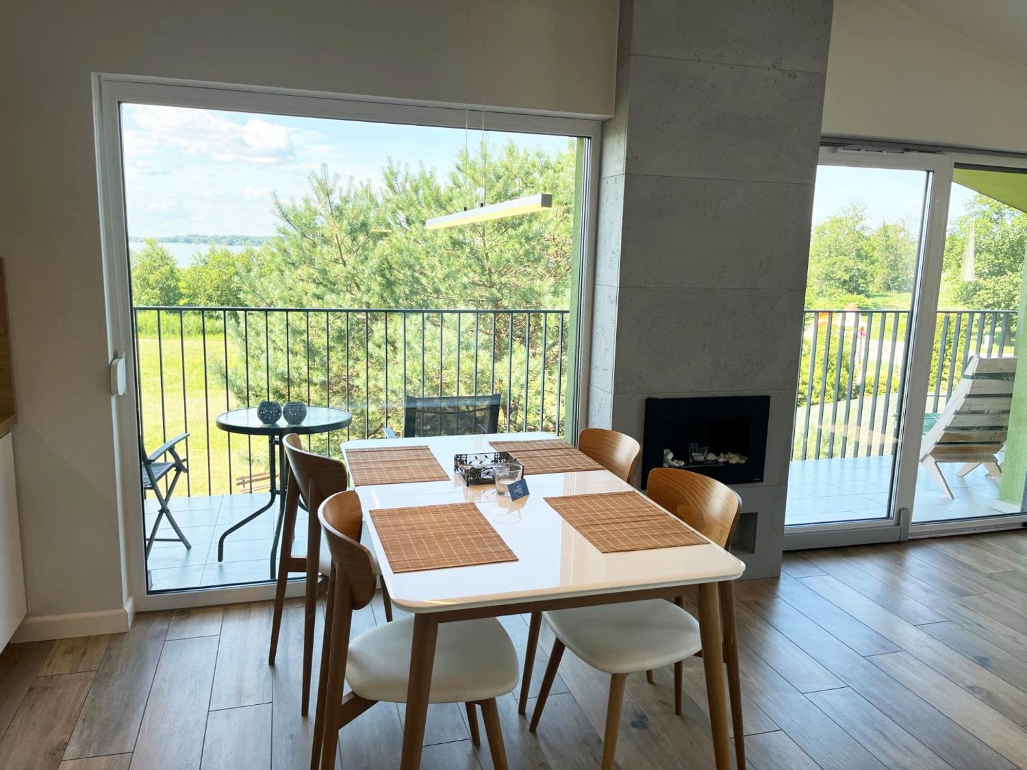 Apartamenty Pod Zaglami 드지우노웨크 외부 사진